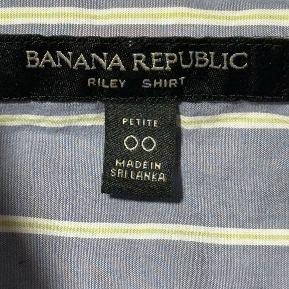 Banana Republic Petite Riley Fit Button-Up Shirt Blue White Striped 00 - Picture 2 of 3